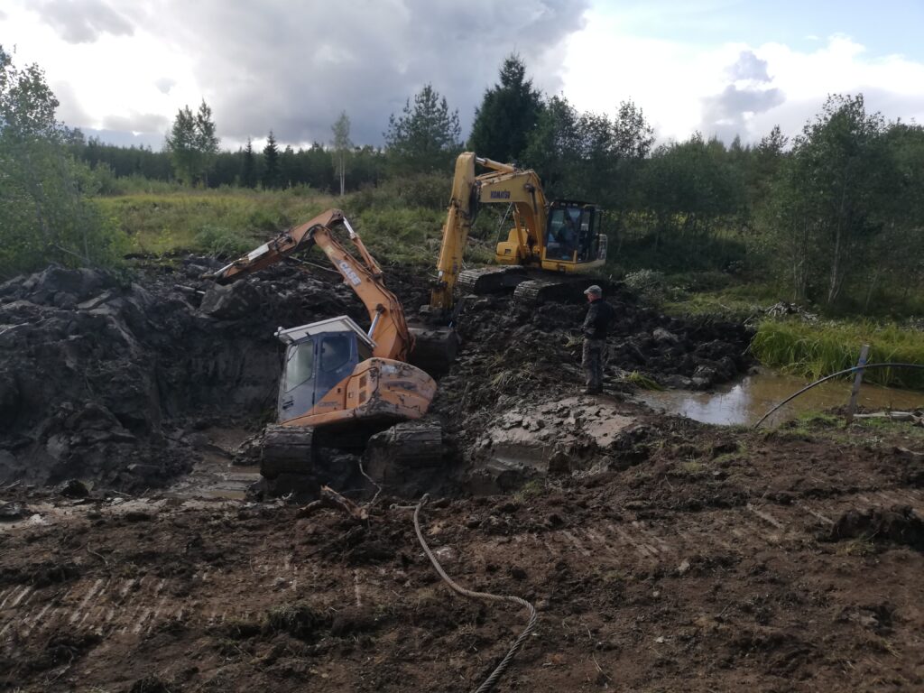 ekskavaator mudas